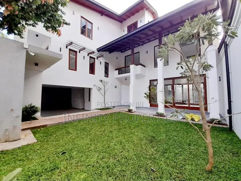 (AFA323) New 03 Storey Luxury House with 20p Sale Pitakotte