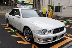 Nissan Gloria Y33 Head Light Rh