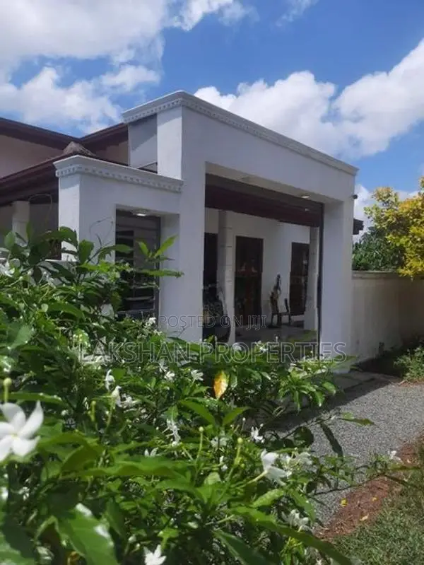 House For Sale In Horana