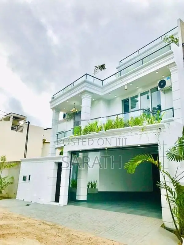Modern Super Luxury House Sale Battaramulla