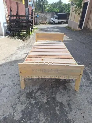 Single Wooden Beds 6×3 Ft