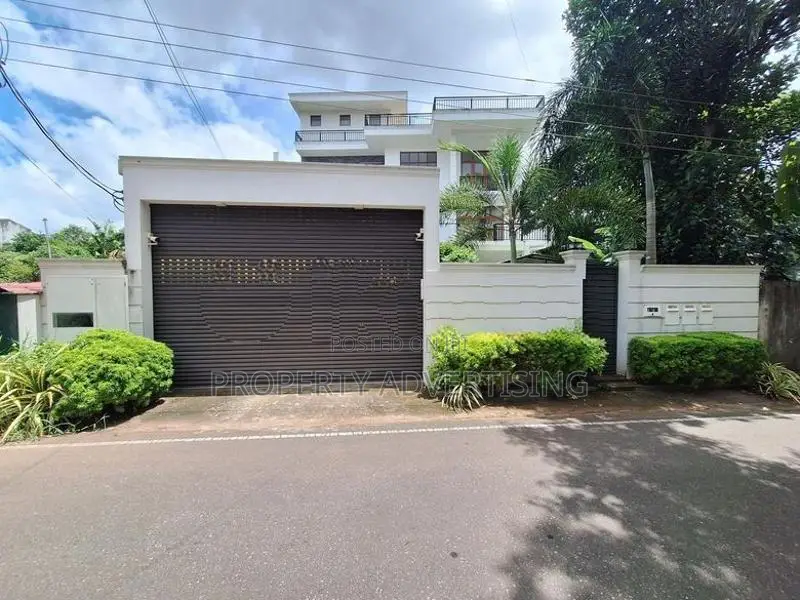 Thalawathugoda Junction 3 St Luxury House for Sale