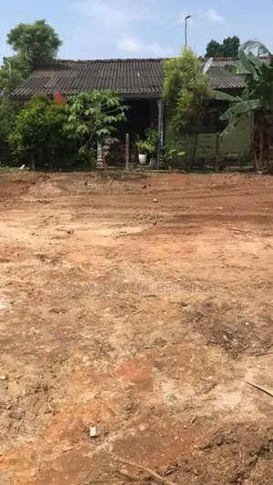 Beruwala : 300 perches Land for Sale at Maggona