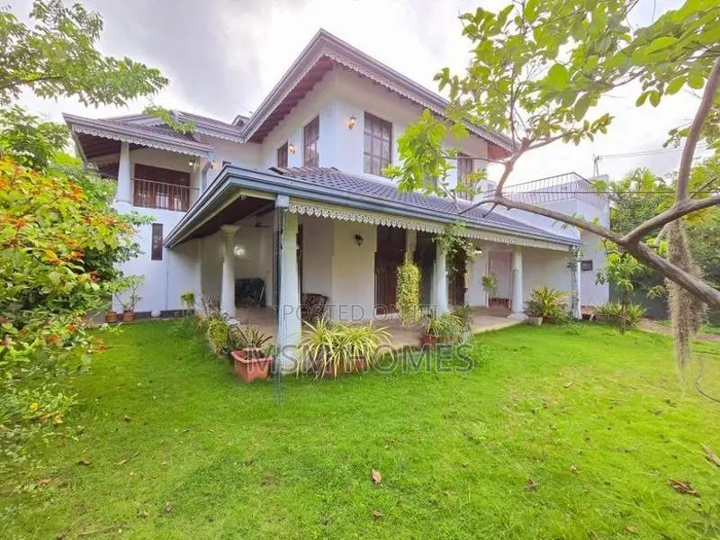 All Complete Luxury 2 Story House For Sale in Negombo