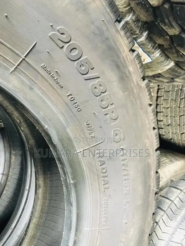 205/85 R16