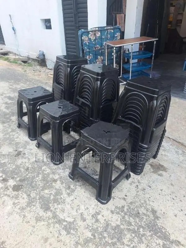 Plastic black stools