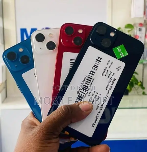 Apple iPhone 13 128GB (Used)
