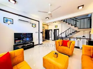 Luxury Facility With House Sale Pannipitiya
