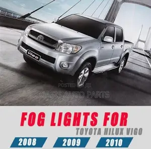 Toyota Hilux Vigo Halogen Fog Lamp Set (2008-2010)