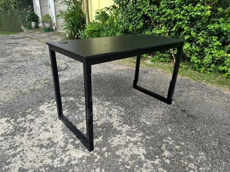 Black Smart Working Office Table 4x2ft