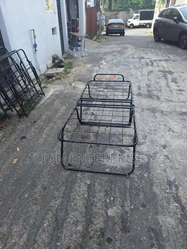 Steel Foldable Beds 6×2.5 Feet