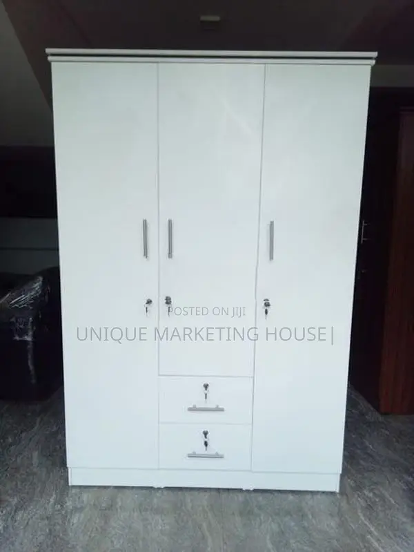 Modern White 3D Classic CAMILIYA wardrobe