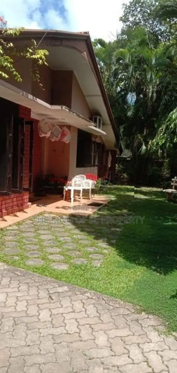 House for sale in Rajagiriya