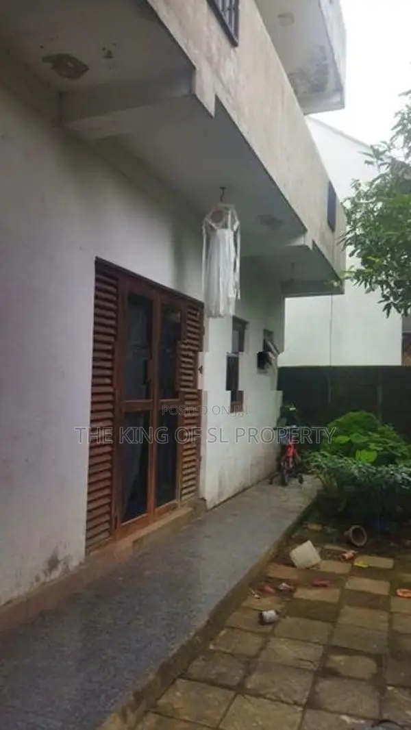 House for Sale in Kesbewa ( Polgasowita )