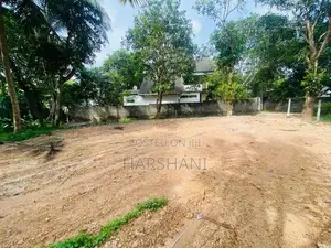 15P Land at Kandana – Close to Negombo Colombo Main Road
