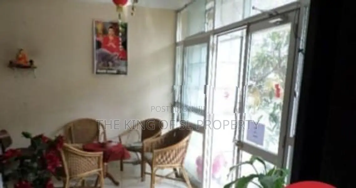 Building /Appartement for sale in Mount lavinia