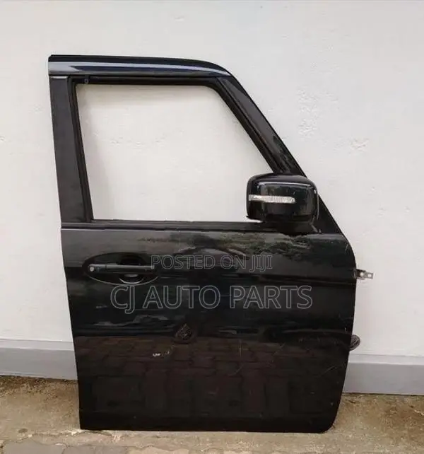 Suzuki Spacia MK42S Door Panels and Parts