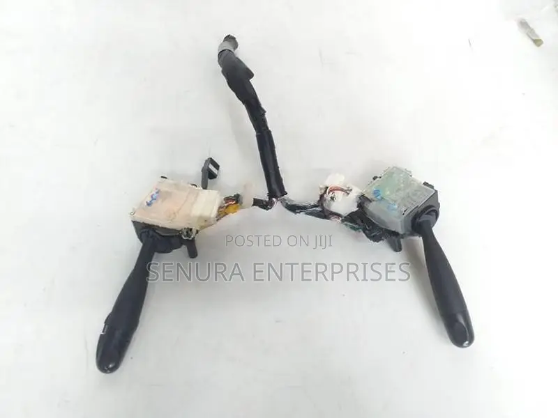 Toyota Passo Kgc10 Head Light Switch