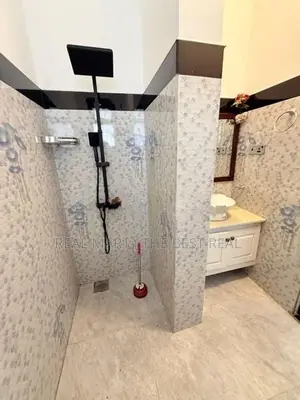 Negambo : 5 A/C BR (12.5P) House for Sale in Kochchikade