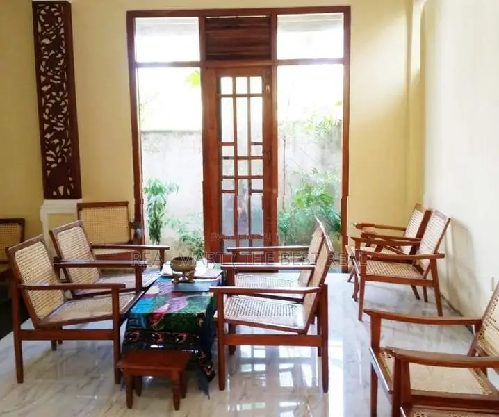 Kadawatha : 2BR (10P) Two-Story House for Sale at Mawaramandiya