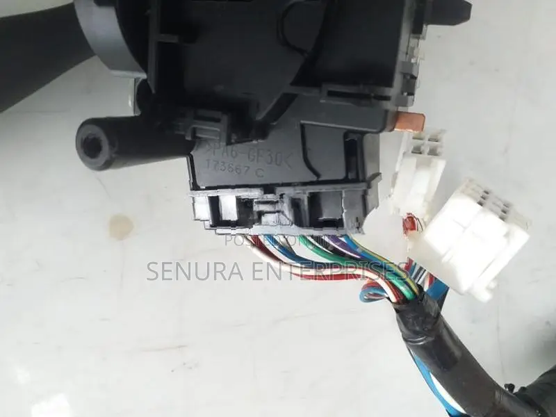 Toyota Passo Kgc10 Head Light Switch
