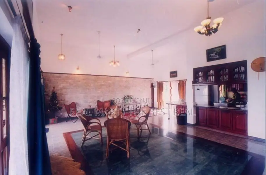 Panadura : 4 A/C BR River front Luxury house for Sale at Bolgoda