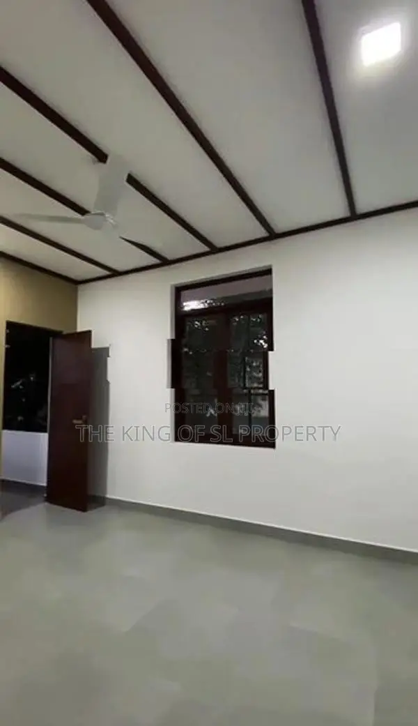 House for sale in Kotte