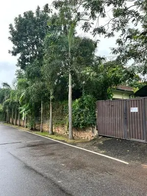 Land for sale in Colombo 05