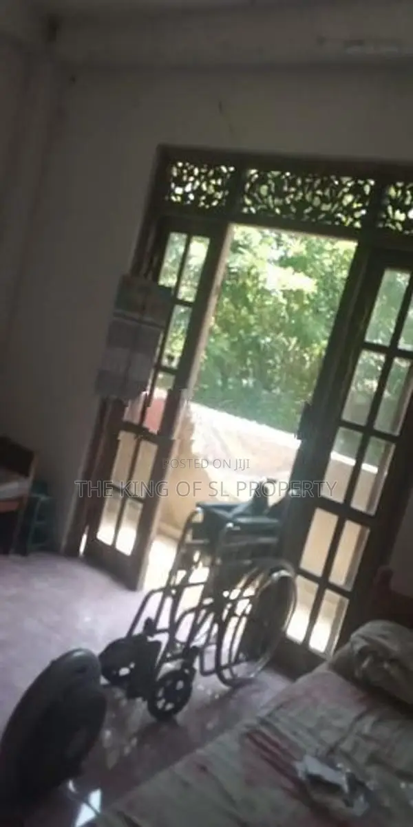 House for sale in Colombo 05