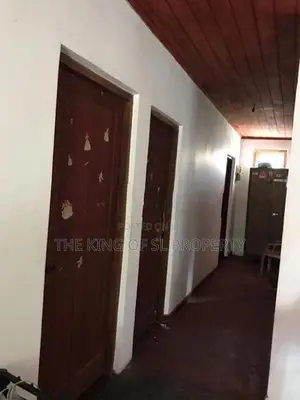 House for sale in Colombo 06