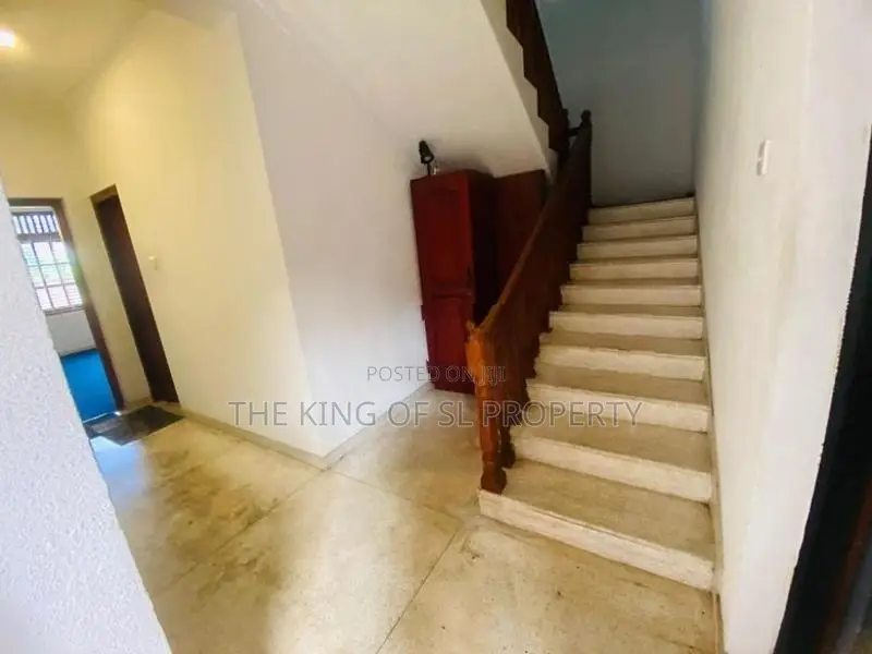 House for sale in Malabe ( Thalahena )