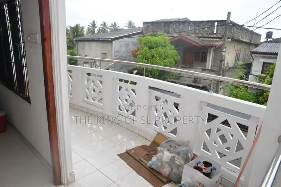 House for sale in Rathmalana