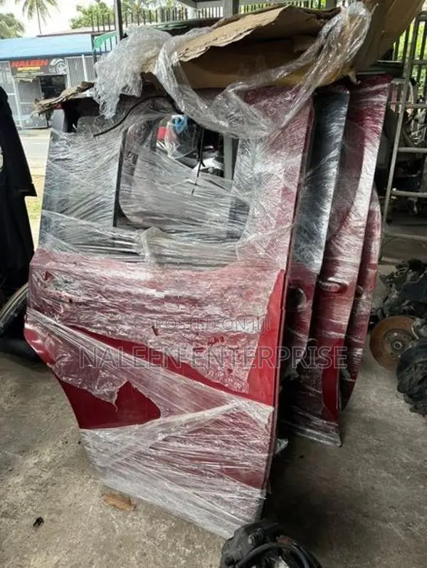 Nissan Cube Parts