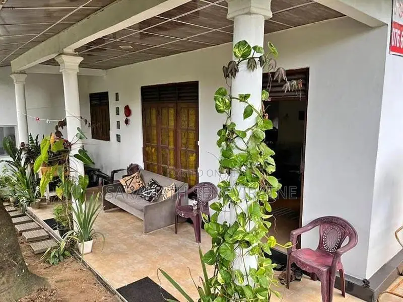 House in Ranala Homagama - Near Lanka Tile Factory