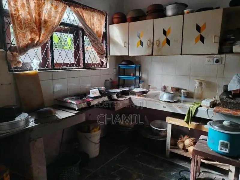 ගාළු පාරට ආසන්නව නිවස විකිනීමට මොරටුව කටුබැද්ද
