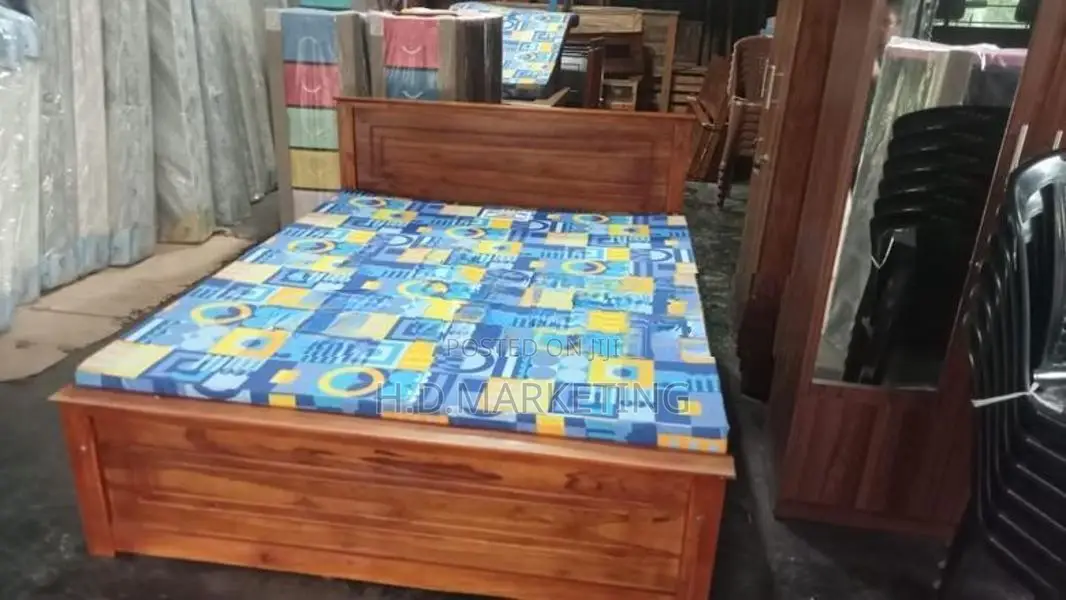 6x5 Queen Box Bed with Double Layer Mattress