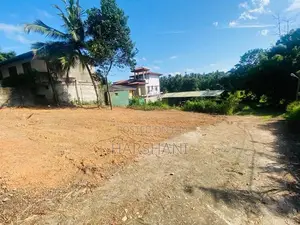 11P High Elevated Land Overlooking Beautiful Paddyfield,Talawathugoda