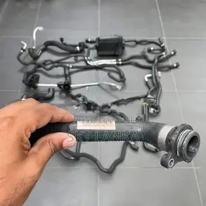 Genuine BMW Active 7 Hybrid F02 2014 radiator coolant pipes