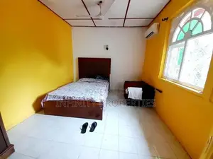 (AF75) 03 Storey House for Sale in Nugegoda