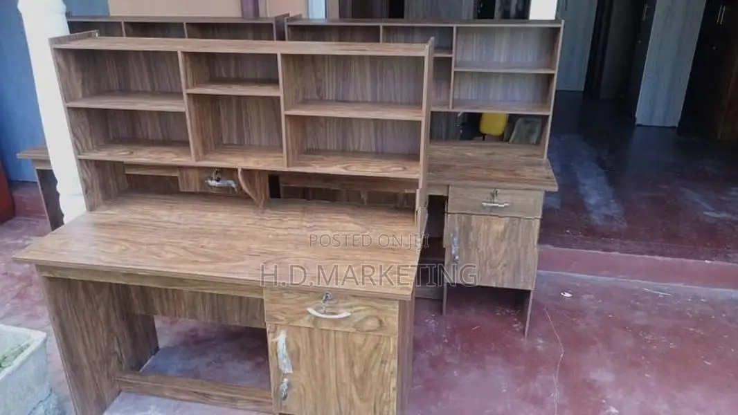 Melamine Office Tables