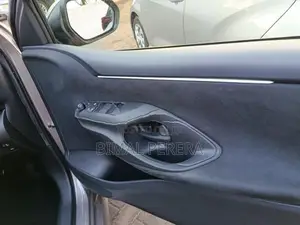 Toyota Yaris S grade 2023