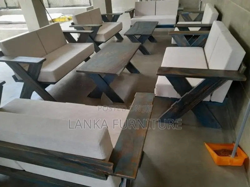 Modern Sofa Set