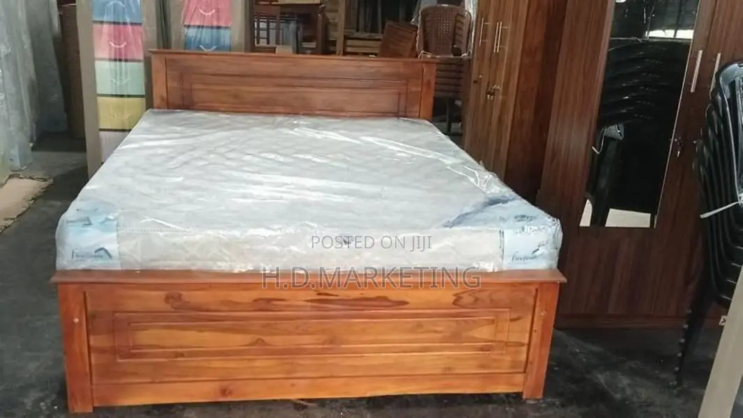 72x60 Queen Size Box Bed and Arpico Spring Mattress