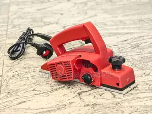 HUGO EP-4782 600 Watts Electric power planer machine
