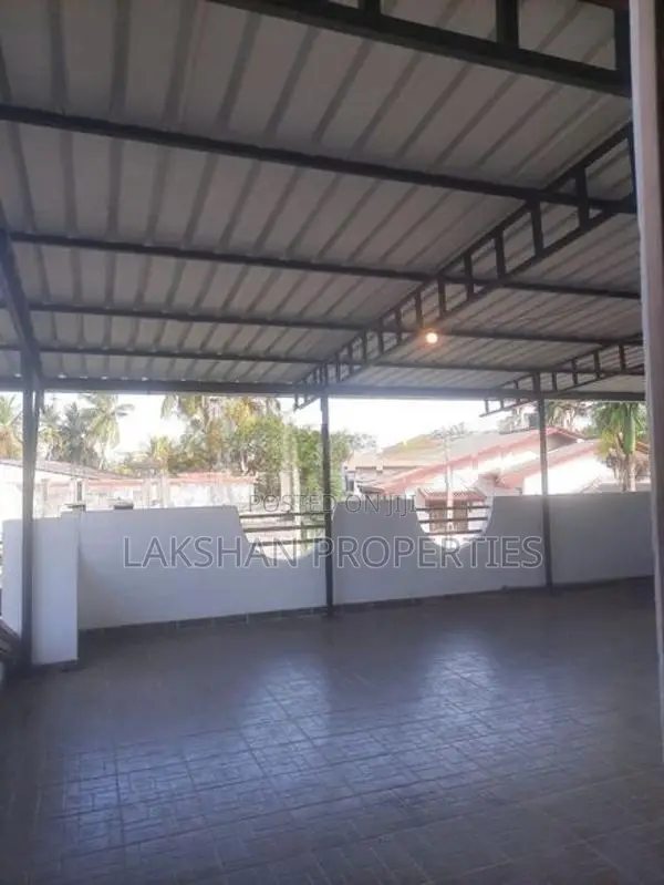 Two Story House For Sale In Boralesgamuwa