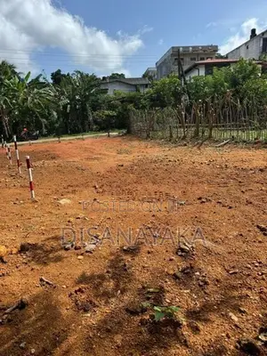 Ds6002/Land for Sale Pelawatta