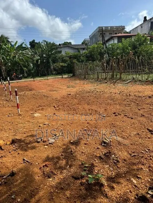 Ds6002/Land for Sale Pelawatta