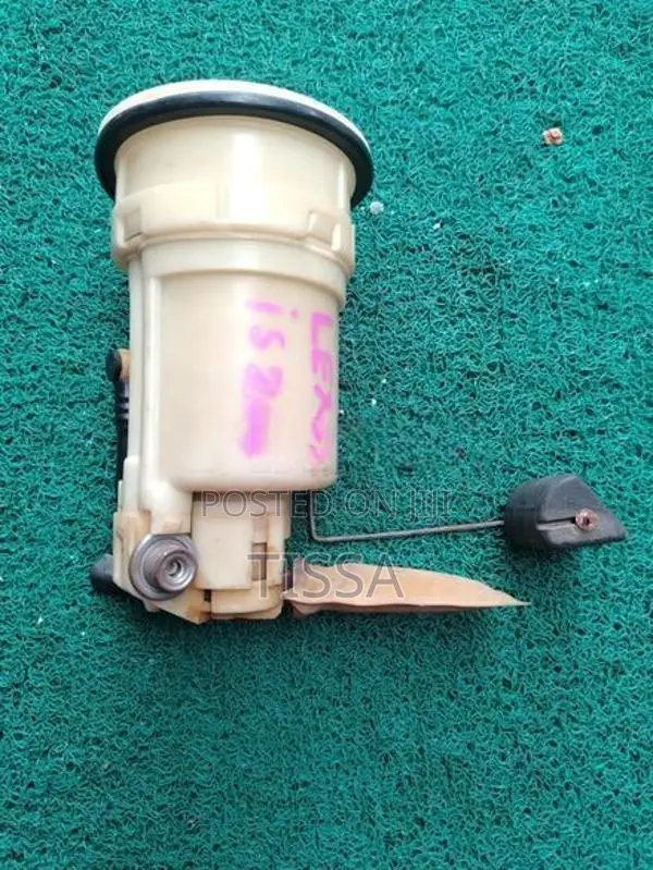 Toyota Lexus IS200 Fuel Pump