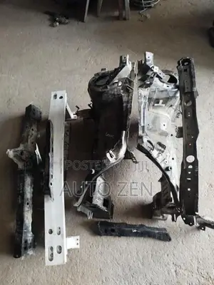 Lexus Hs250 Hybrid Nosecut Panel