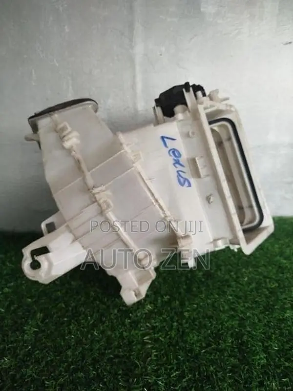 Lexus HS250 Hybrid Blower